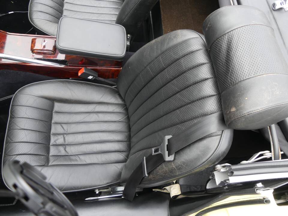 Image 52/74 de Jaguar Type E V12 (1973)