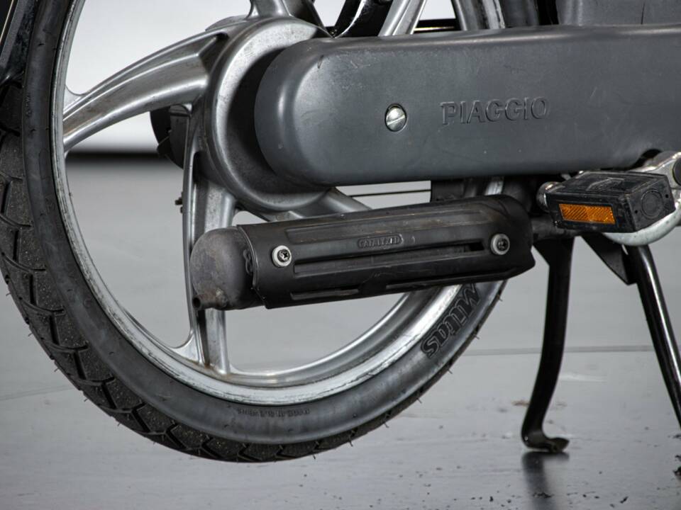 Bild 31/49 von Piaggio DUMMY (2002)