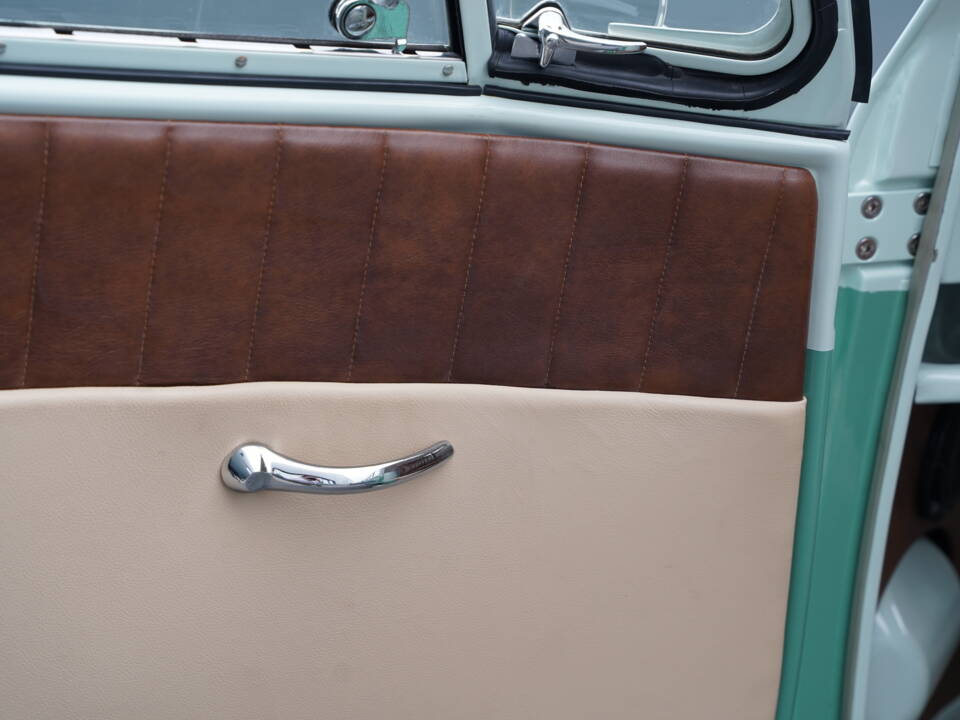 Image 20/50 of Volkswagen T1 Kombi (1962)