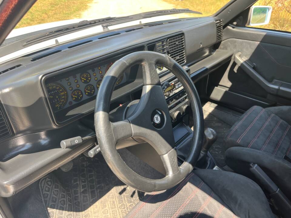 Bild 14/27 von Lancia Delta HF Integrale Evoluzione I &quot;Martini 5&quot; (1992)