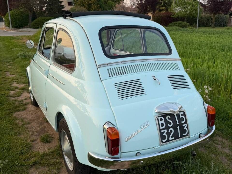 Image 51/63 de FIAT 500 D (1964)