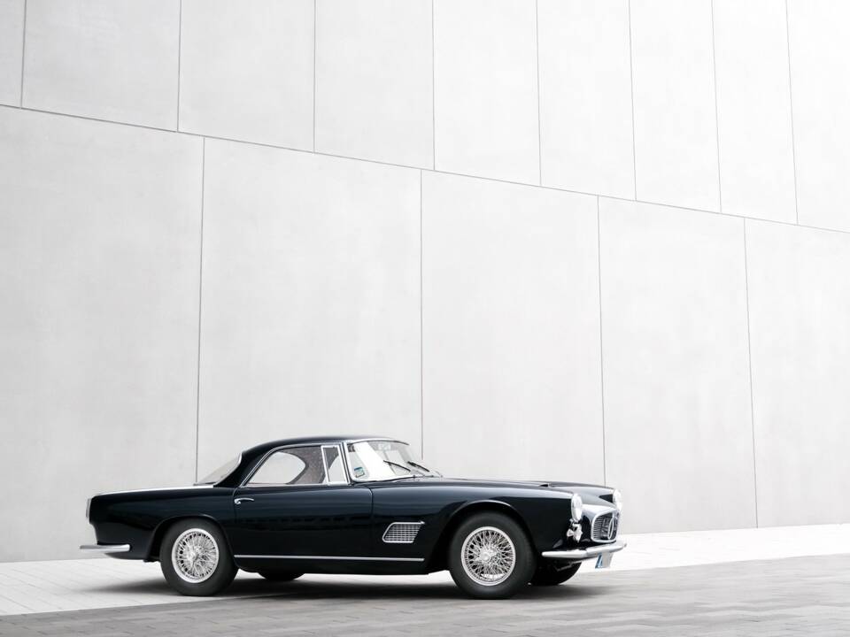 Image 1/17 of Maserati 3500 GT Touring (1957)