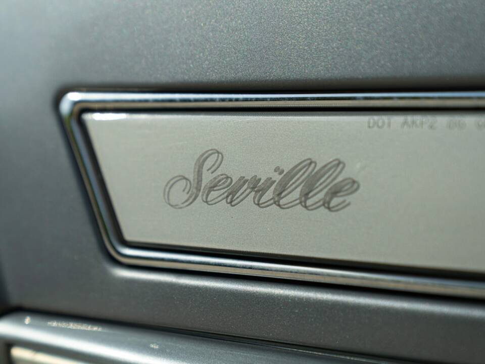 Immagine 12/50 di Cadillac Seville (1988)