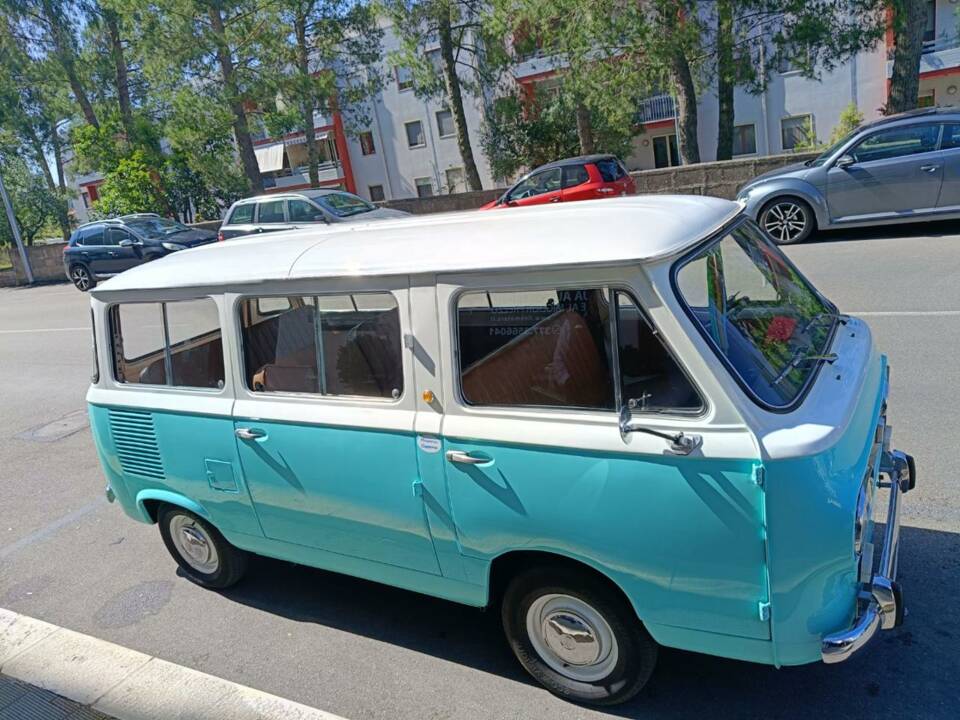 Image 17/50 of FIAT 850 Familiare (1972)