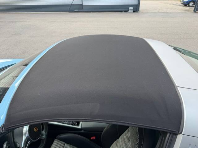 Image 25/29 of Porsche 911 Targa 4S (2015)