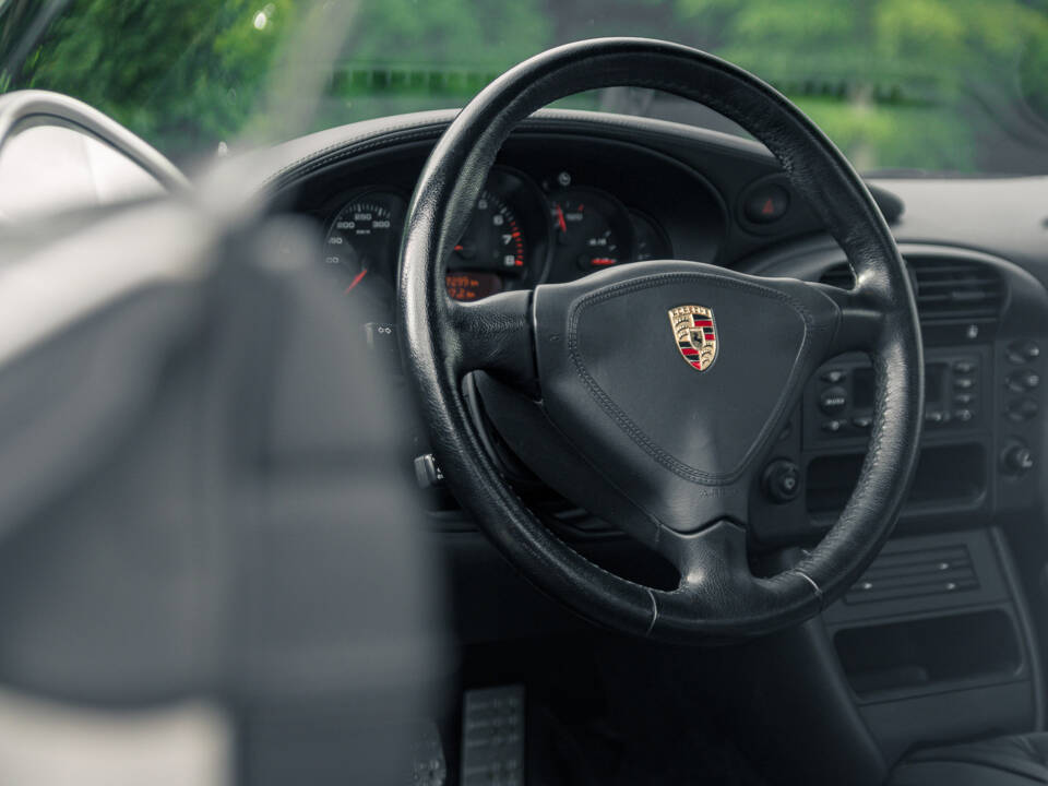 Imagen 40/61 de Porsche 911 GT2 Clubsport (2001)