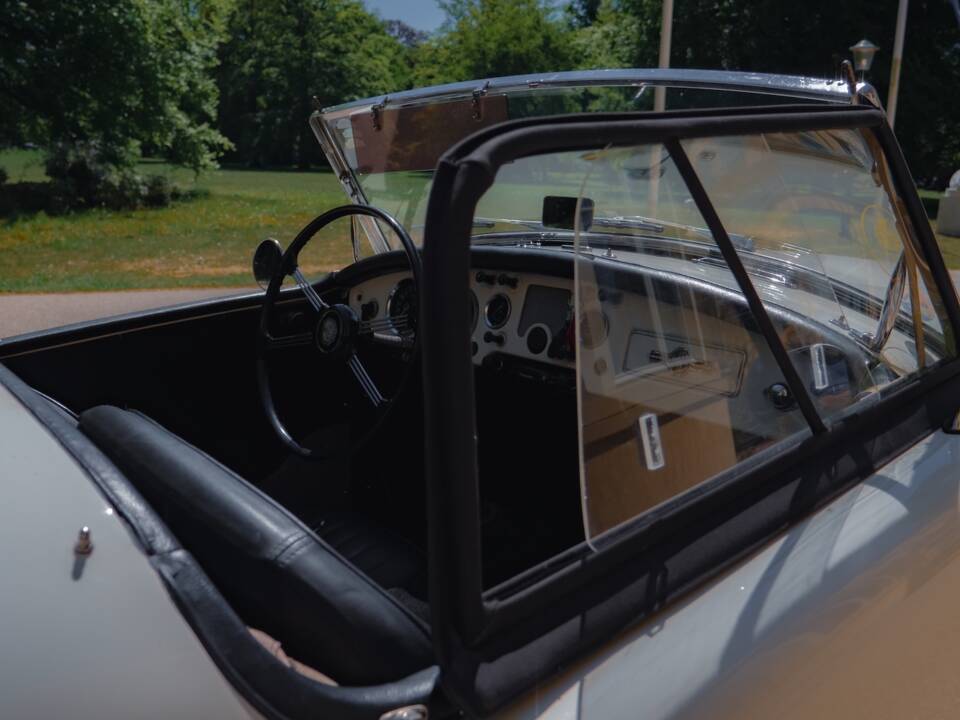 Bild 47/53 von MG MGA Twin Cam (1958)