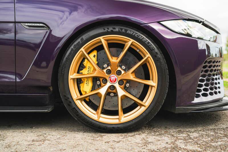 Image 39/50 of Jaguar XE SV Project 8 (2018)