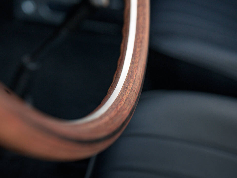 Image 32/49 of Porsche 911 2.0 (1964)