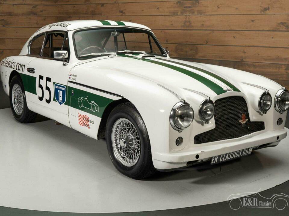 Image 4/19 de Aston Martin DB 2/4 Mk II (1955)