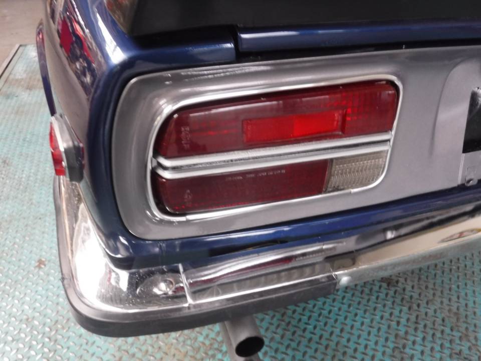 Image 19/50 of Datsun 240 Z (1971)