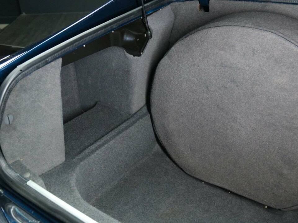 Image 31/49 de Jaguar XJS 4.0 (1995)