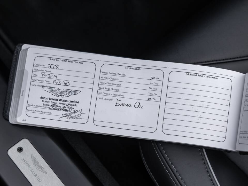 Bild 71/84 von Aston Martin V12 Vantage AMR Roadster (2018)