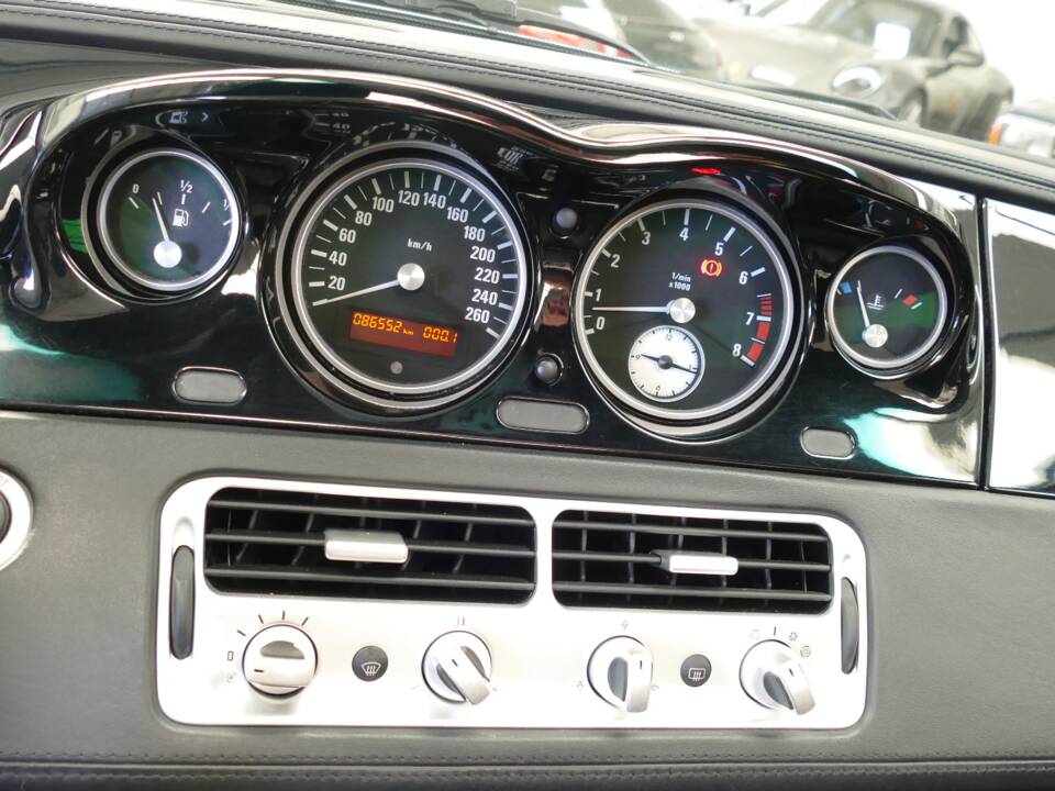 Immagine 22/22 di BMW Z8 (2000)