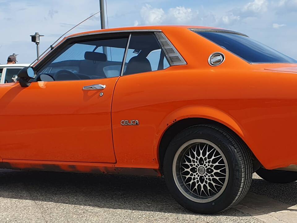Image 25/67 de Toyota Celica GT (1976)
