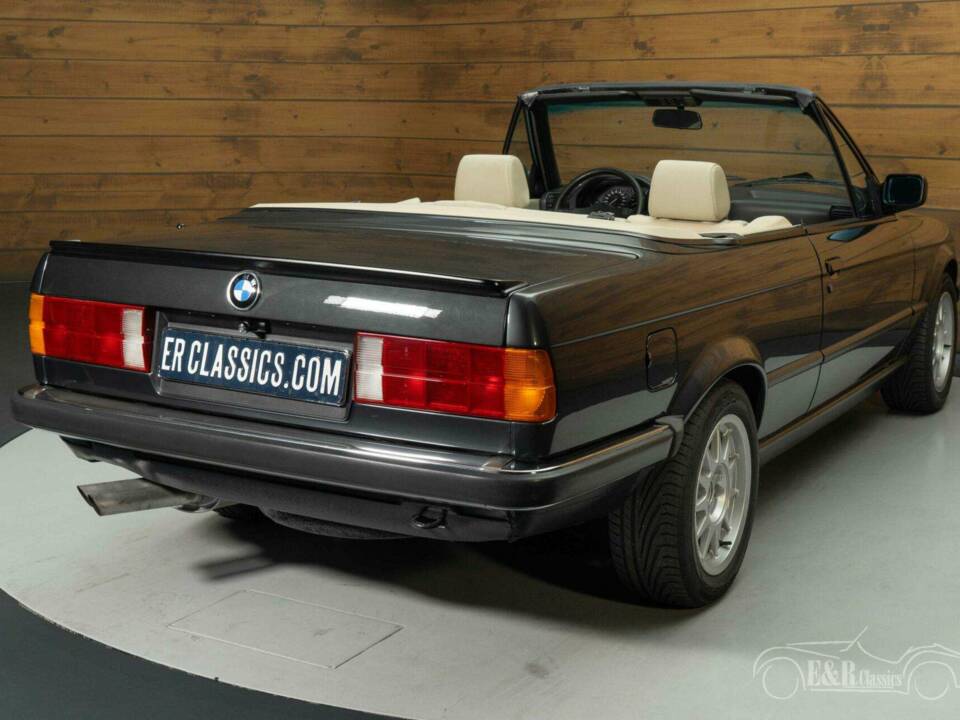 Image 7/19 of BMW 325i (1986)