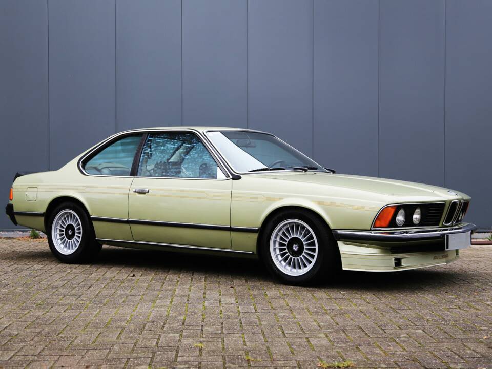 Bild 1/32 von BMW 633 CSi (1978)