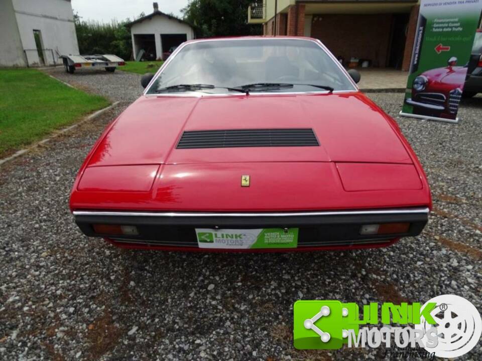 Image 4/10 de Ferrari 308 GT4 (1976)