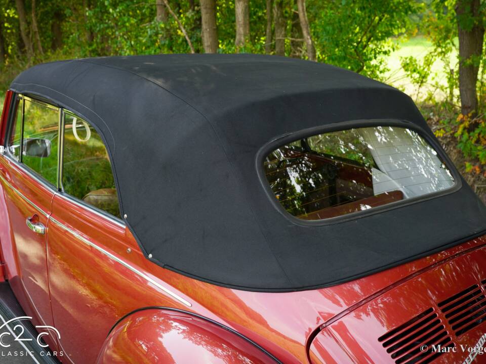 Bild 44/56 von Volkswagen Käfer 1303 &quot;Champagne Edition&quot; (1978)