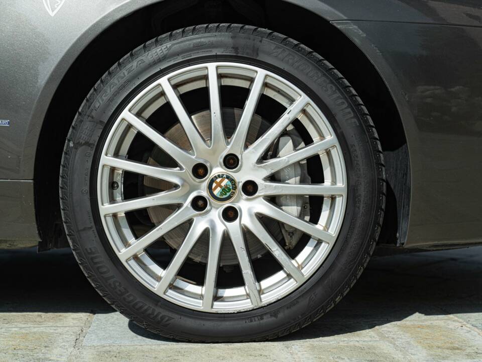 Bild 13/50 von Alfa Romeo 159 3.2 JTS V6 Q4 (2007)