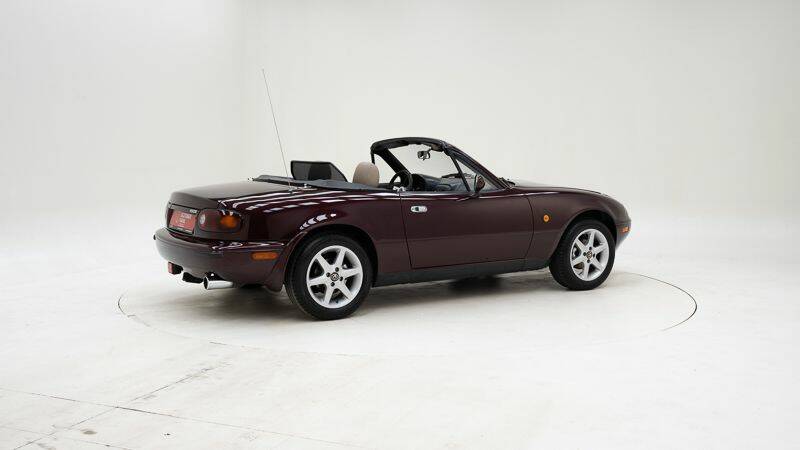 Afbeelding 2/15 van Mazda MX-5 1.6 (1996)