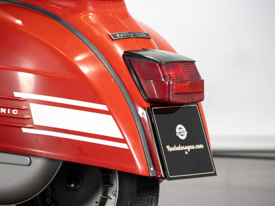 Image 21/50 of Piaggio Vespa 200 Rally (1976)