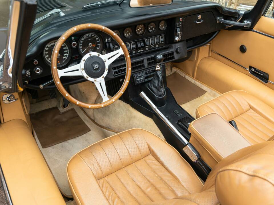 Image 49/50 de Jaguar Type E V12 (1973)