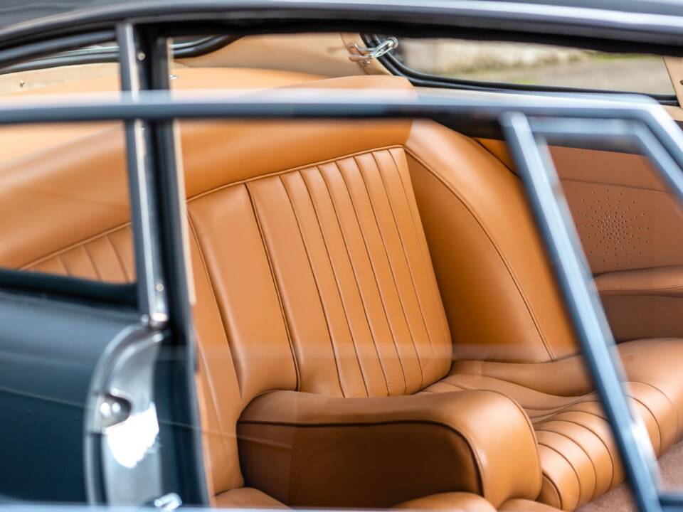 Bild 8/16 von Ferrari 250 GTE (1963)