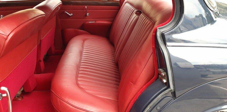 Image 45/49 of Jaguar Mk II 3.8 (1963)