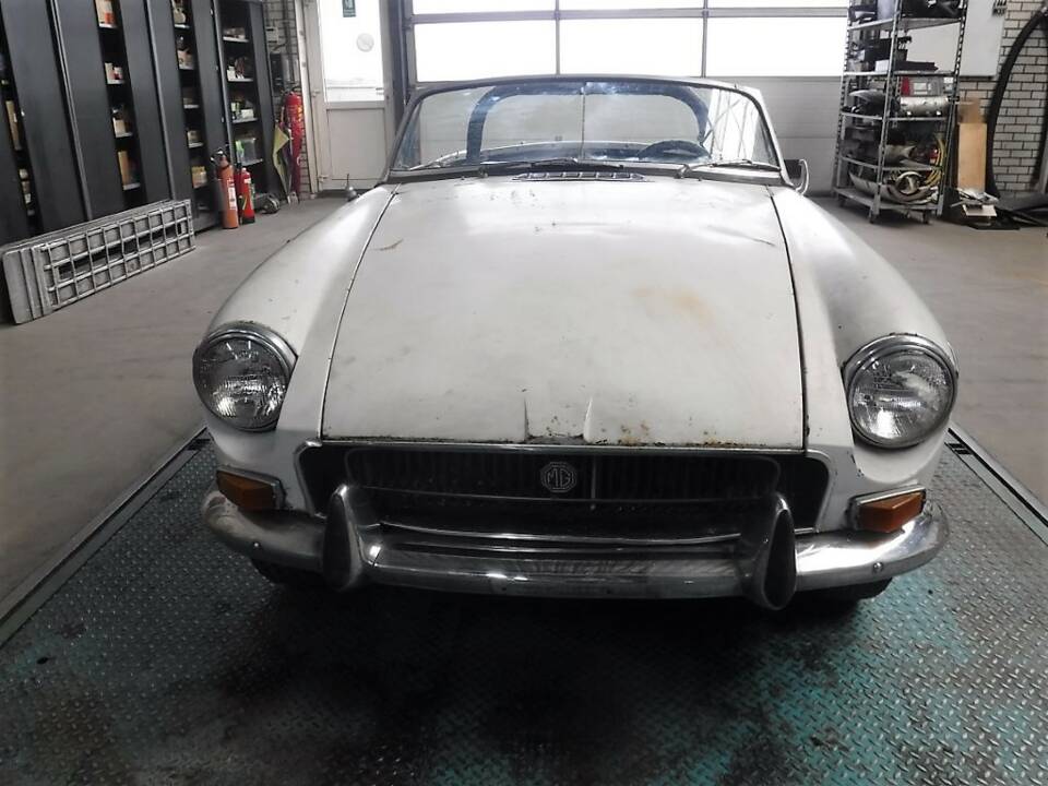 Immagine 24/50 di MG MGB (1967)