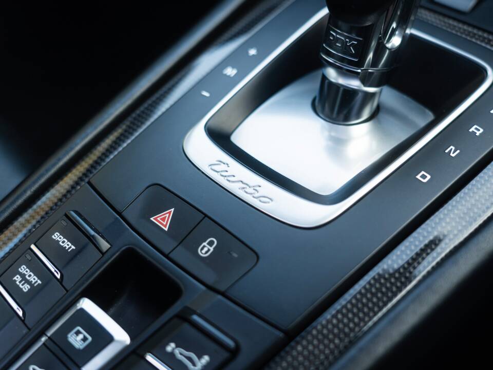 Image 19/57 of Porsche 911 Turbo S (2013)
