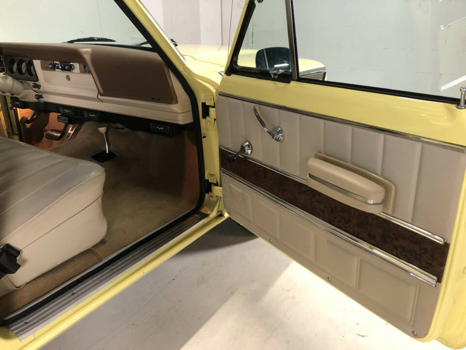 Afbeelding 18/28 van Jeep Wagoneer (1973)