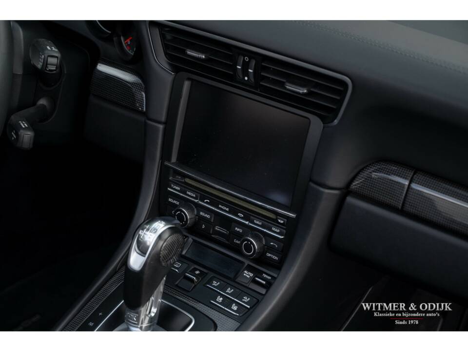 Image 40/47 of Porsche 911 Turbo (2014)