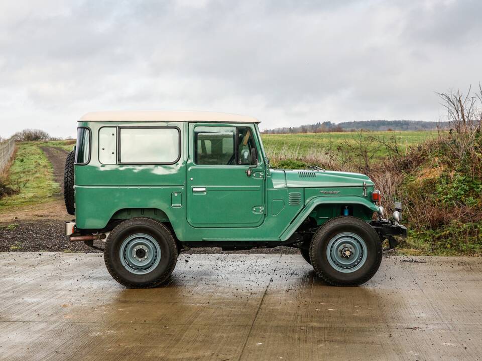 Bild 11/45 von Toyota Land Cruiser FJ 40 (1978)