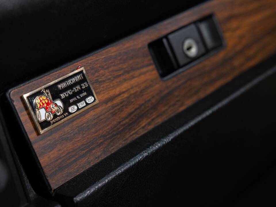 Bild 15/32 von Volkswagen Käfer 1303 LS (1978)