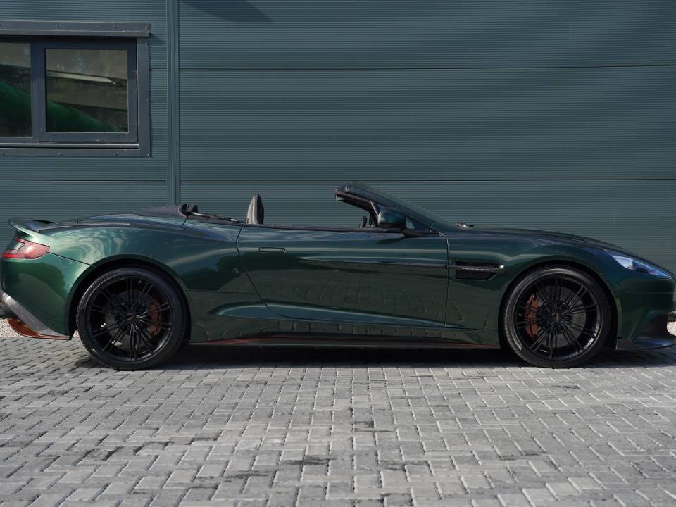 Imagen 3/50 de Aston Martin Vanquish S Volante (2018)