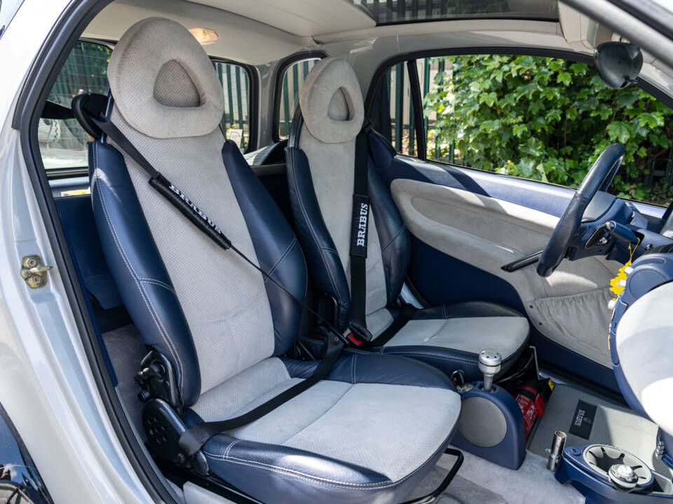 Image 36/57 of Smart Fortwo Brabus (1999)