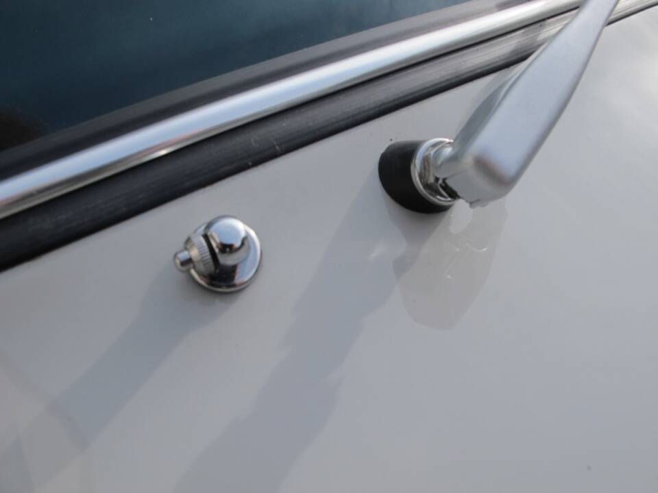 Image 35/100 of Porsche 356 B 1600 Super (1961)
