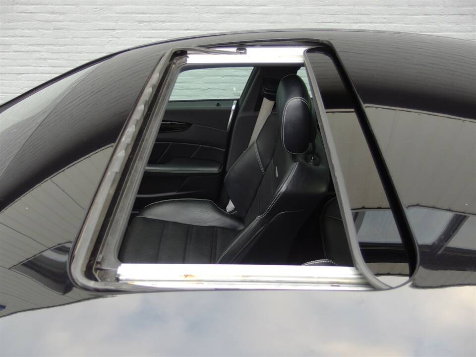 Image 14/97 of Mercedes-Benz CLS 63 AMG S 4MATIC (2013)