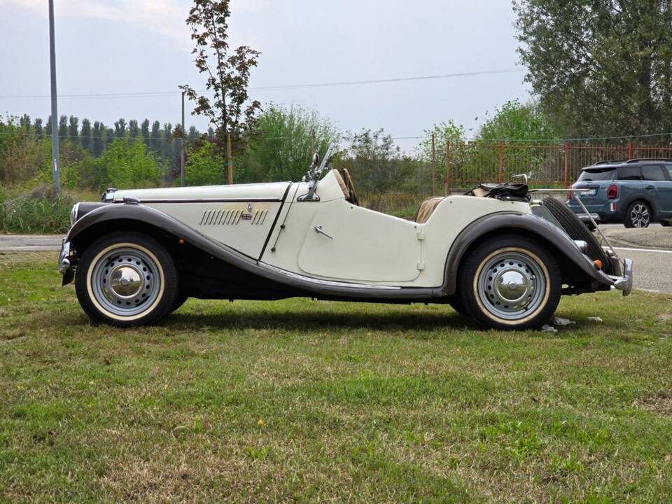 Bild 9/50 von MG TF (1954)