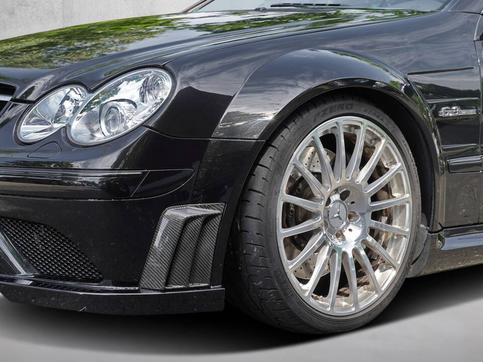 Bild 17/19 von Mercedes-Benz CLK 63 AMG Black Series (2007)