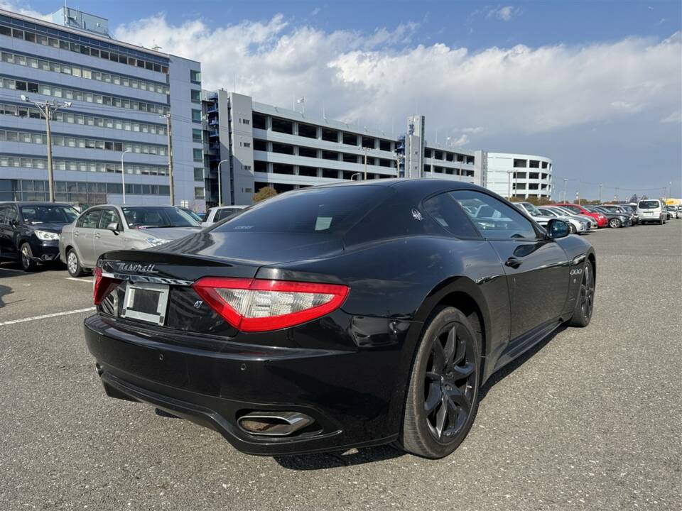 Bild 4/53 von Maserati GranTurismo S (2008)