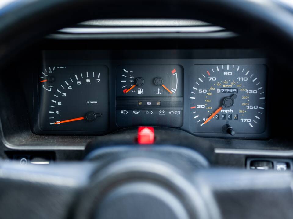 Immagine 8/26 di Ford Sierra Cosworth (1986)