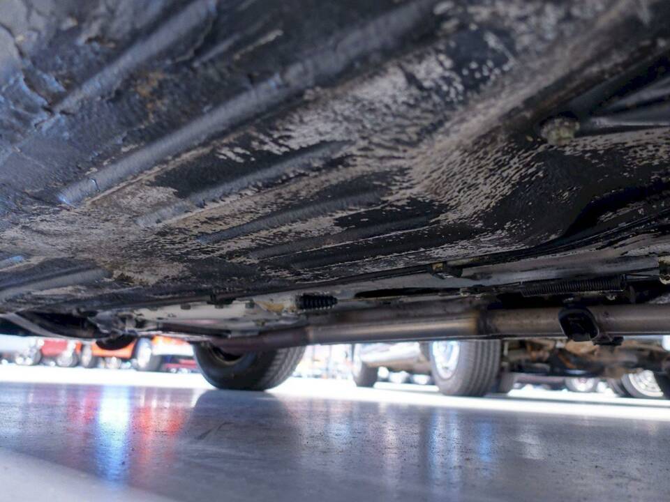 Immagine 33/36 di Mercedes-Benz 280 SL (1971)