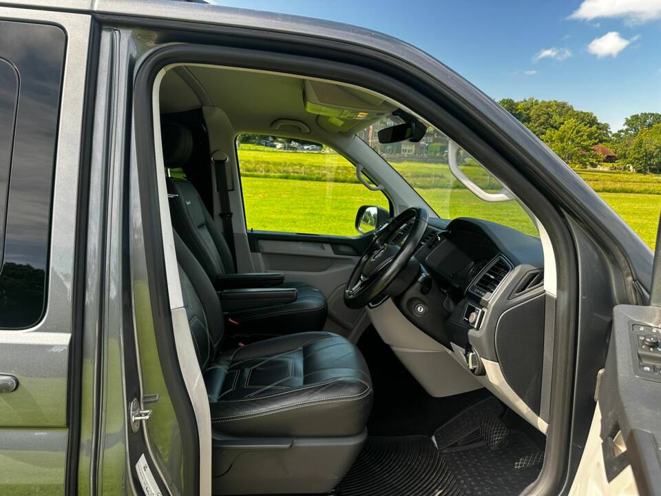 Imagen 11/57 de Volkswagen T6 Multivan 2.0 TDI (2019)