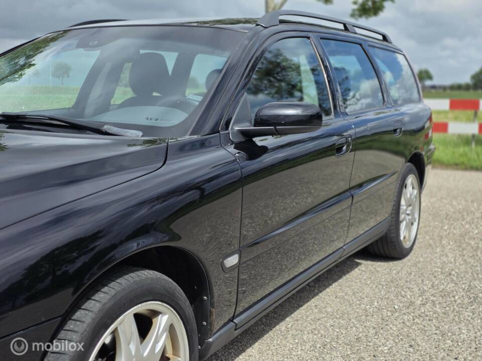 Immagine 5/40 di Volvo V 70 2.4 (2006)
