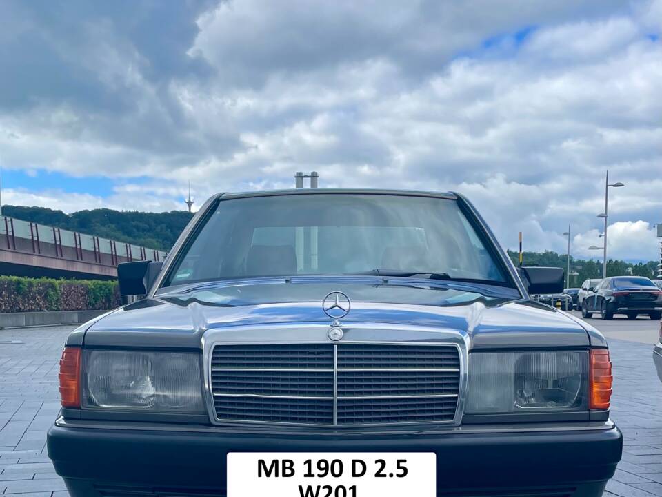 Bild 1/12 von Mercedes-Benz 190 D 2.5 (1990)