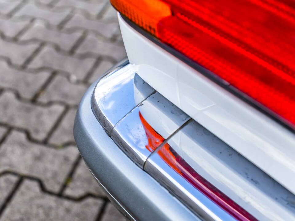 Image 43/175 of Mercedes-Benz 420 SE (1986)