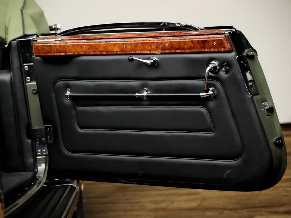 Immagine 20/36 di Horch 853 A Sport (1938)