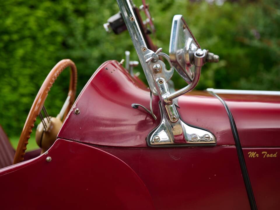 Image 32/50 of MG TD (1953)